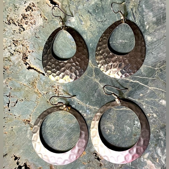 Set/2 Hammered Silver Hoop Earrings - Picture 1 of 2